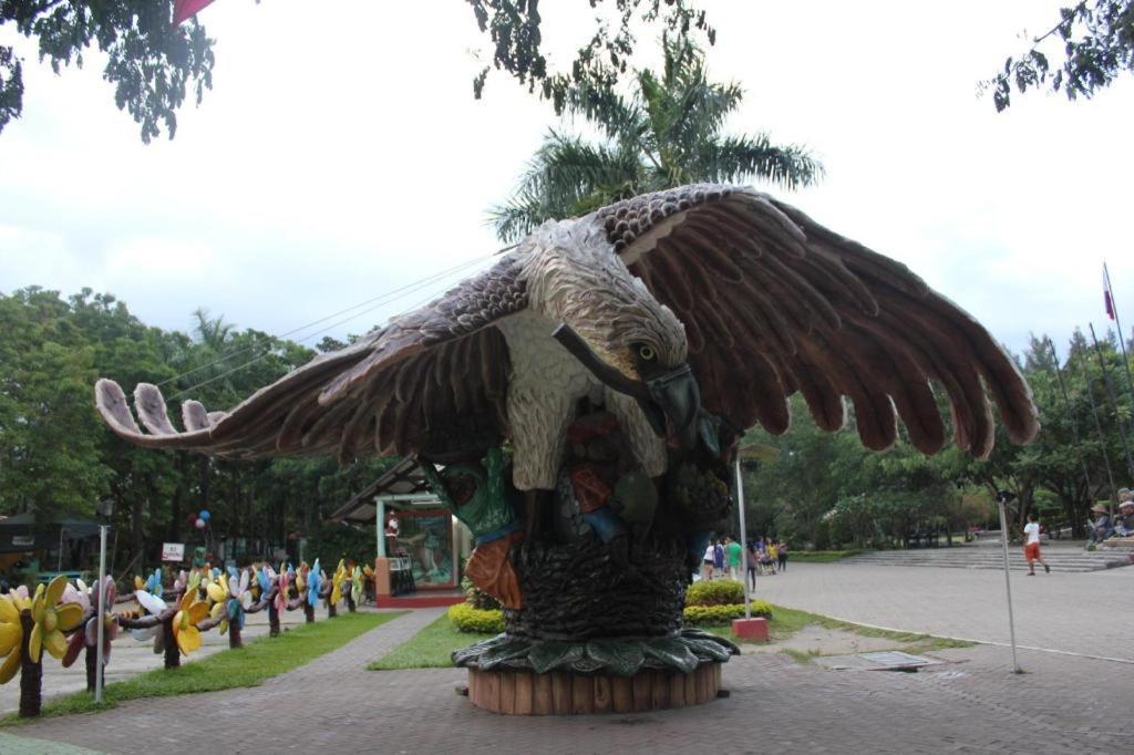 D' Leonor Hotel Davao Luaran gambar