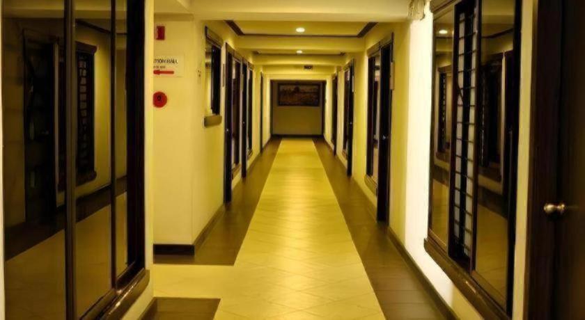 D' Leonor Hotel Davao Luaran gambar