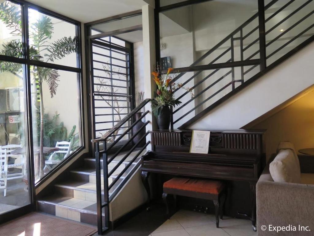 D' Leonor Hotel Davao Luaran gambar