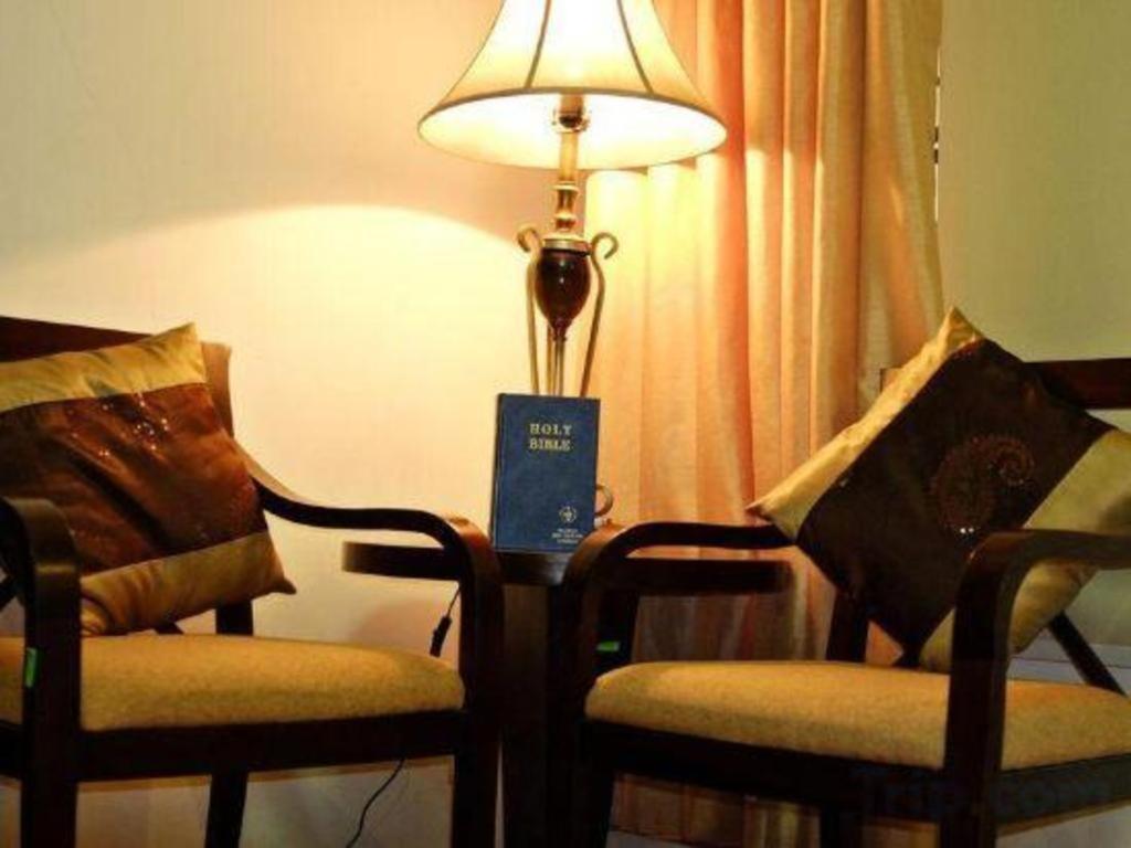 D' Leonor Hotel Davao Luaran gambar